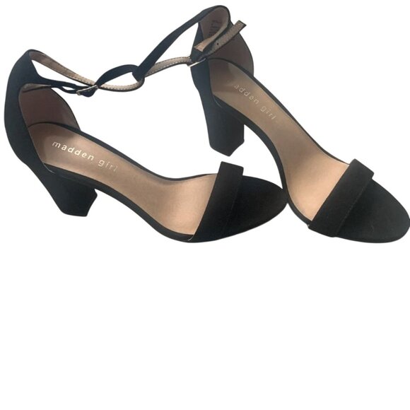 MADDEN GIRL BEELA BLACK FAUX SUEDE BLOCK HEEL SANDALS 9-EUC - Picture 2 of 9